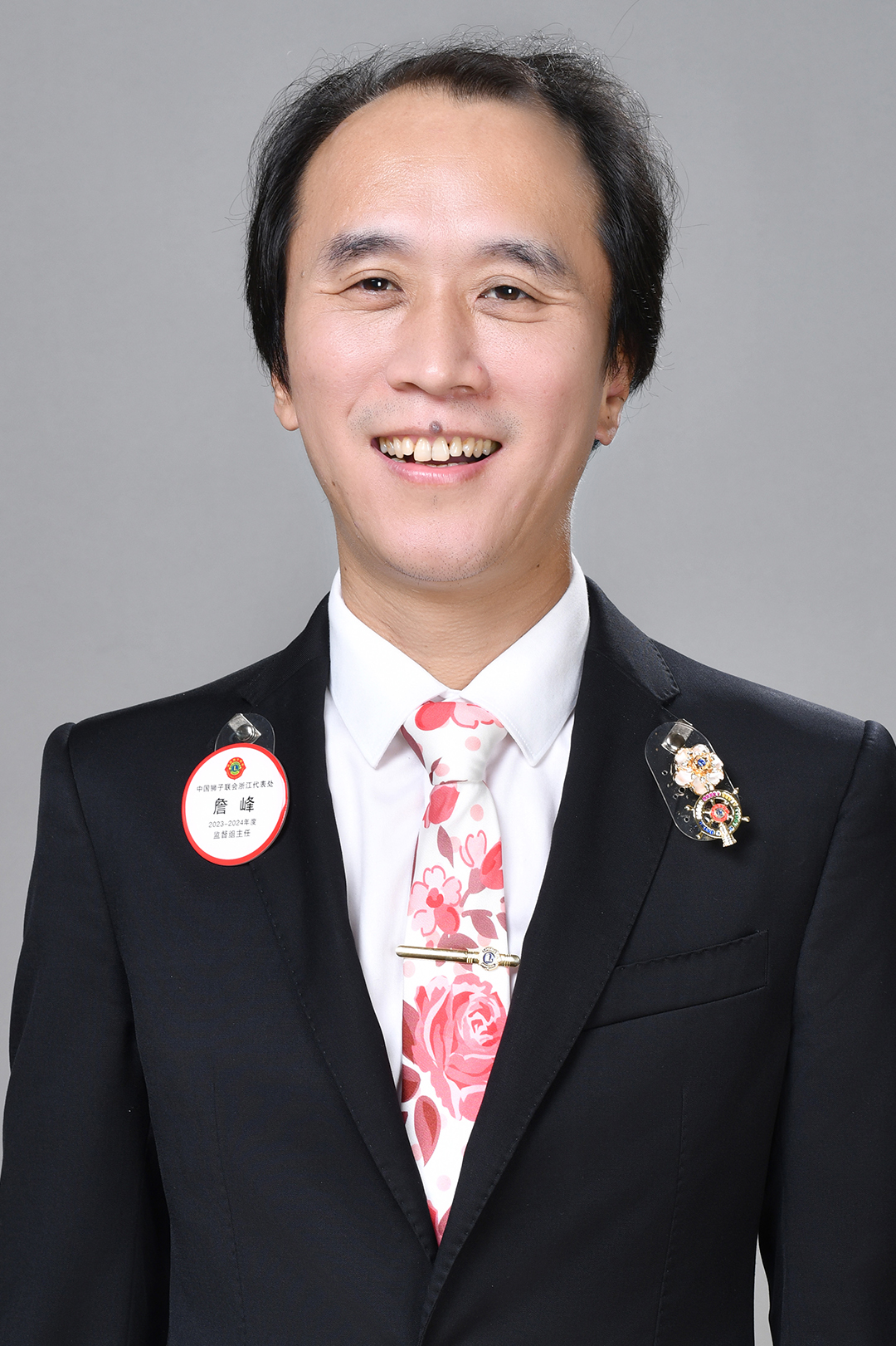詹峰